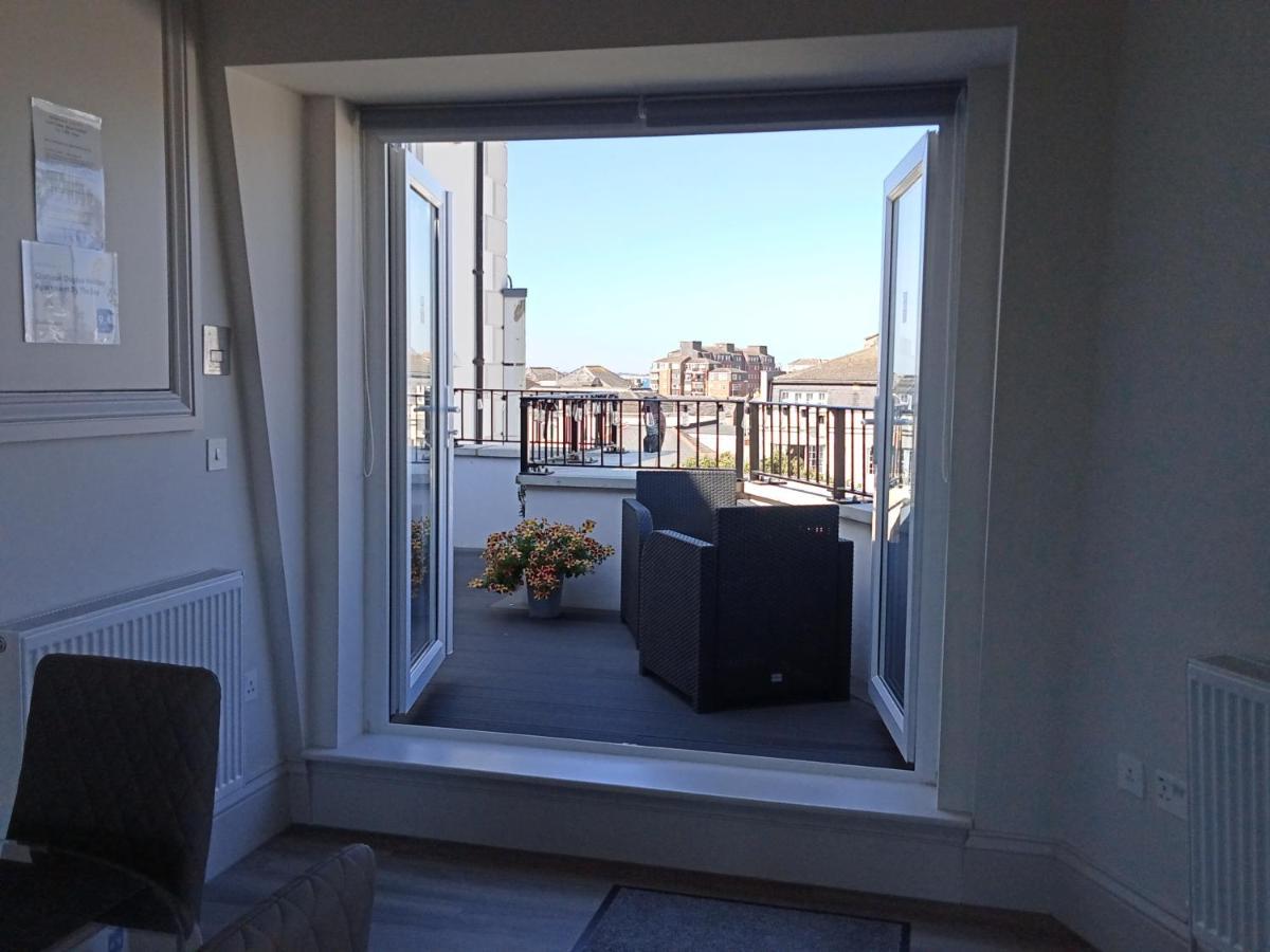 Glorious Duplex Holiday Apartment By The Sea Bognor Regis Dış mekan fotoğraf